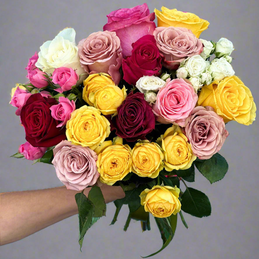 Colorfull-roses-spalvotos-roses-roziu-puokste